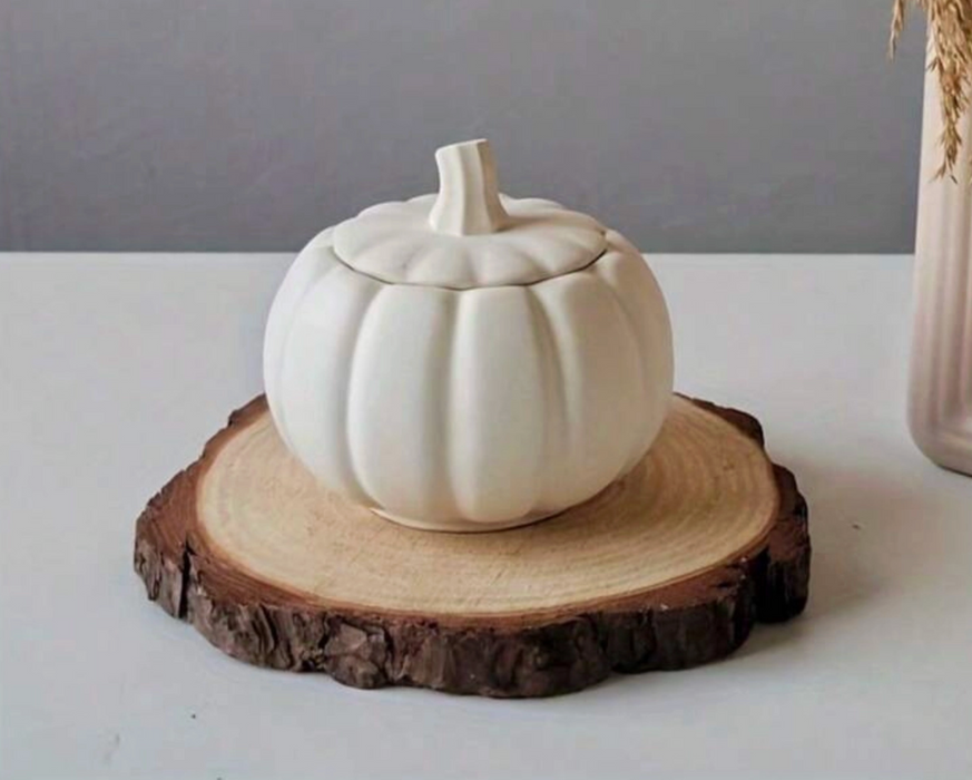 Thanksgiving Pumpkin Candle Pouring Workshop - Saturday 11th October 2-4pm