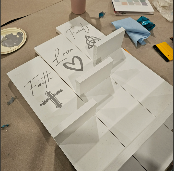 PICK YOUR PROJECT CRAFTY WORKSHOP -FRIDAY 23rd January - 6-9PM